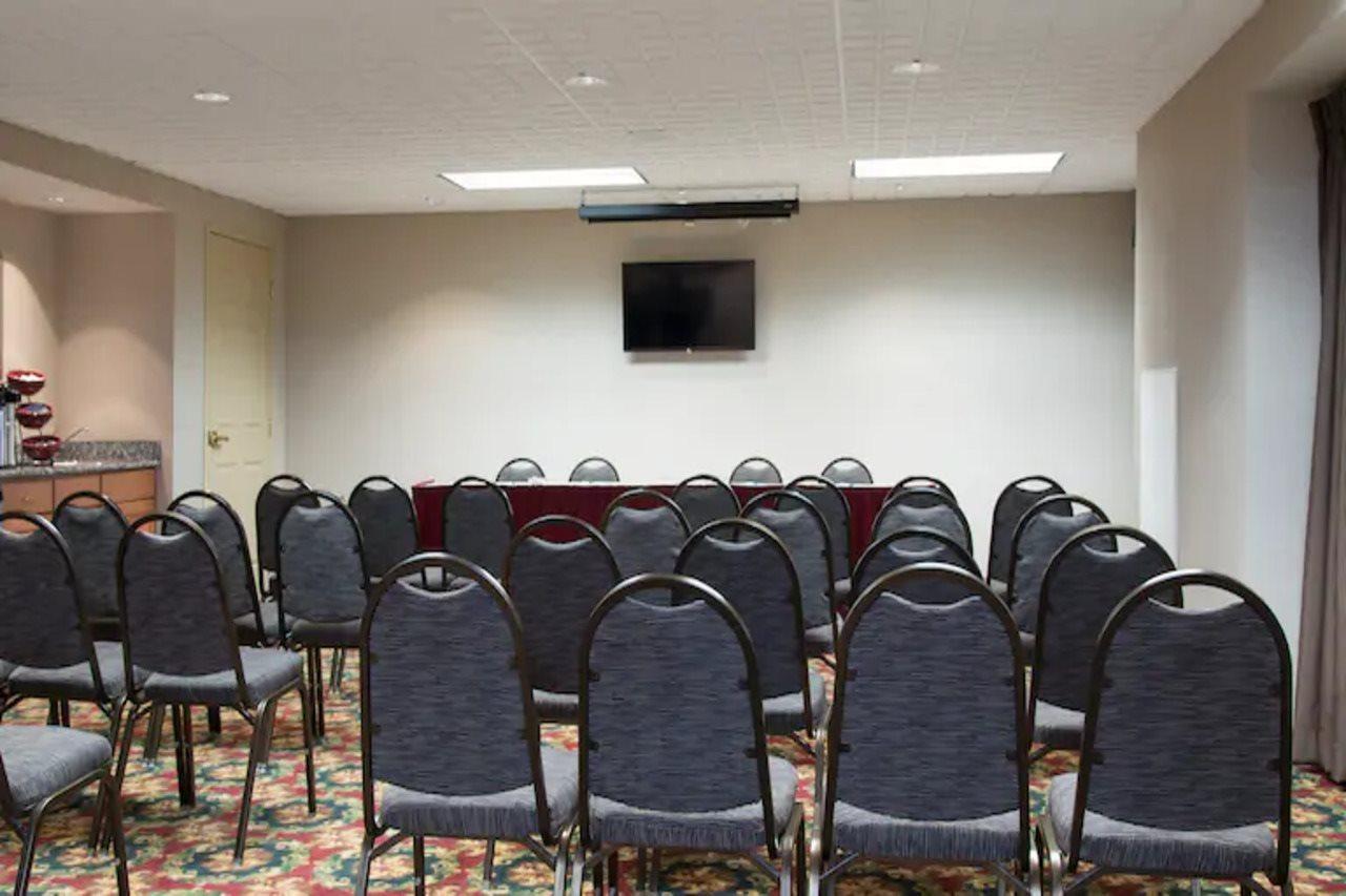 Homewood Suites Columbus - Airport Екстериор снимка
