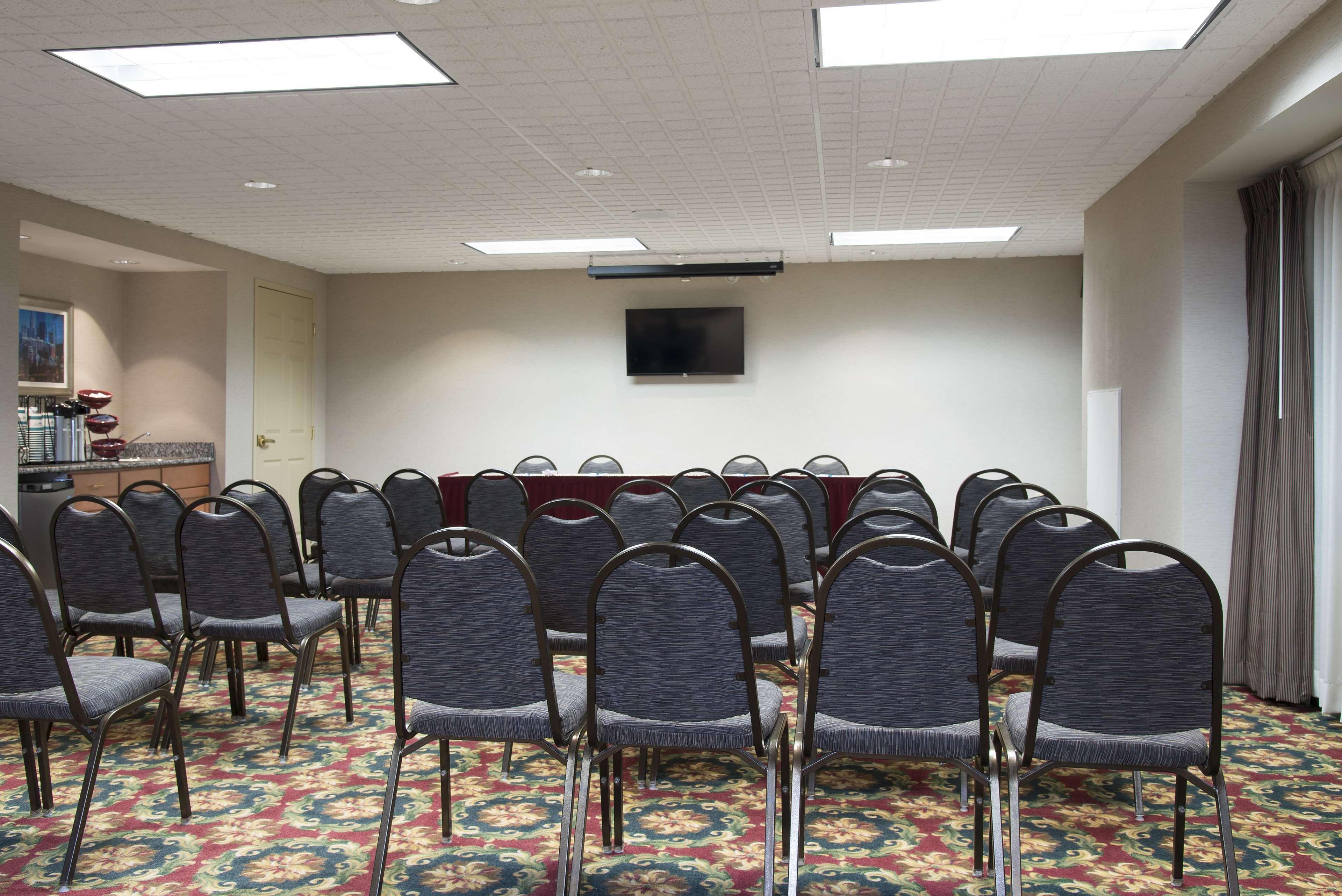 Homewood Suites Columbus - Airport Екстериор снимка