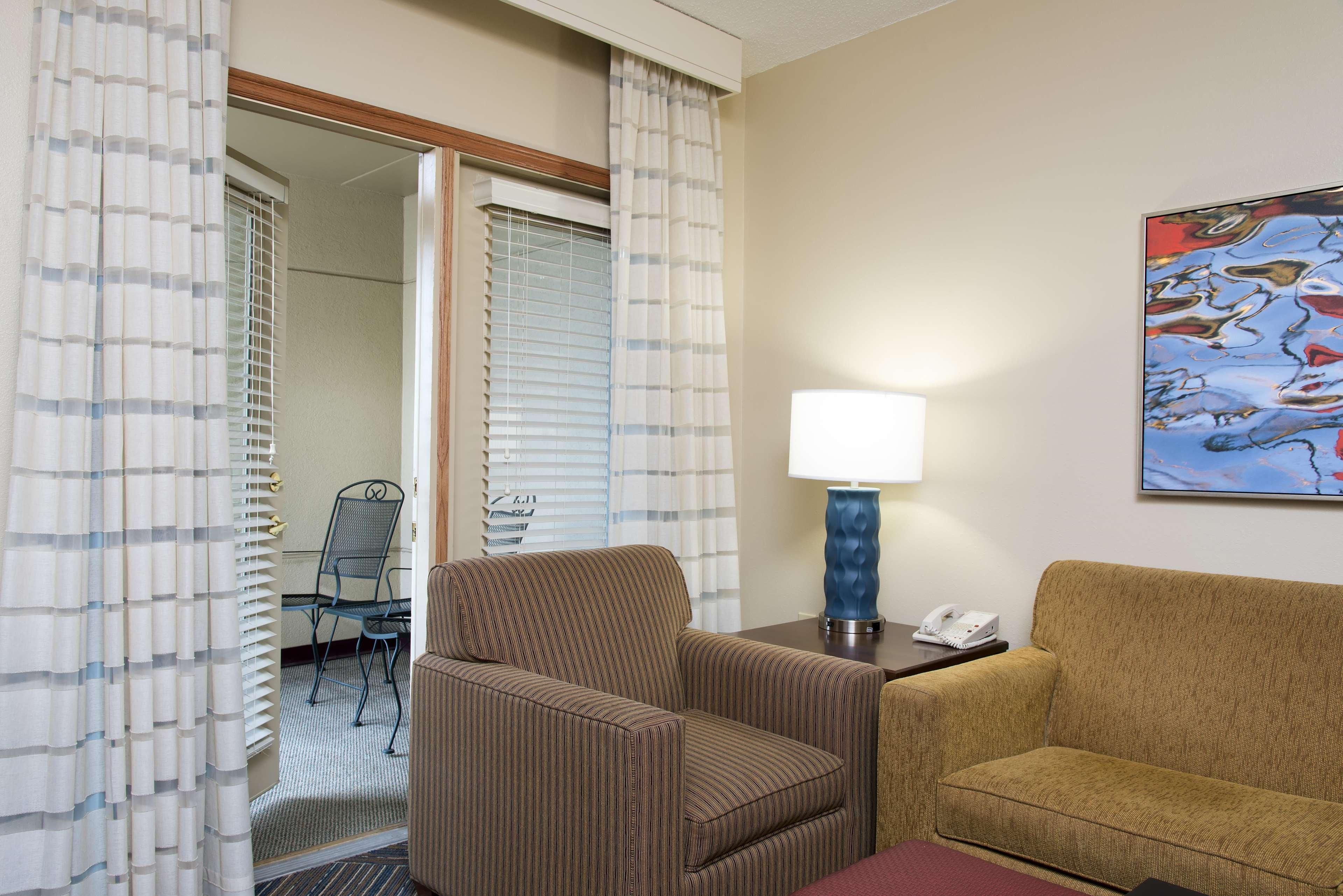Homewood Suites Columbus - Airport Екстериор снимка
