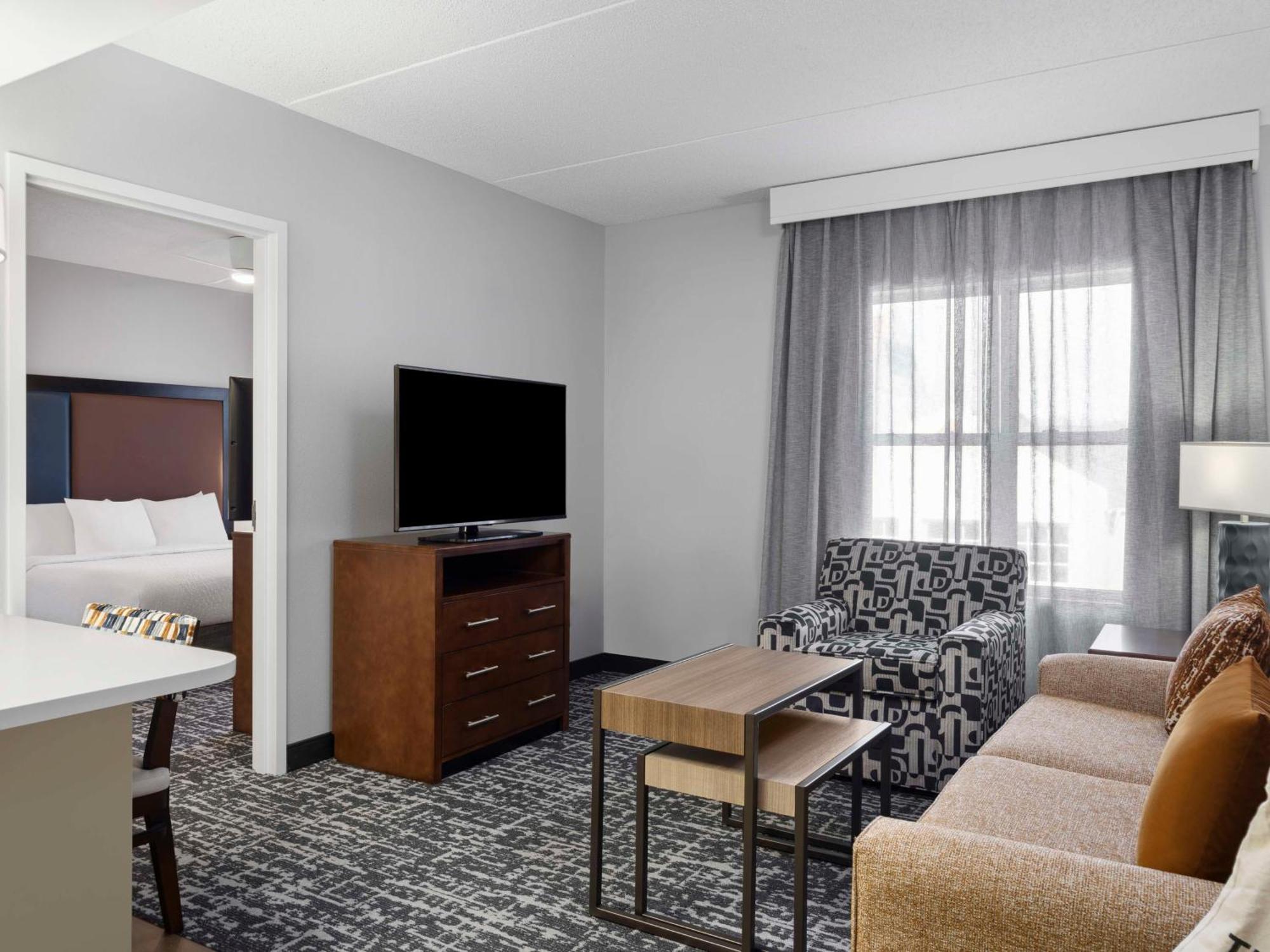 Homewood Suites Columbus - Airport Екстериор снимка