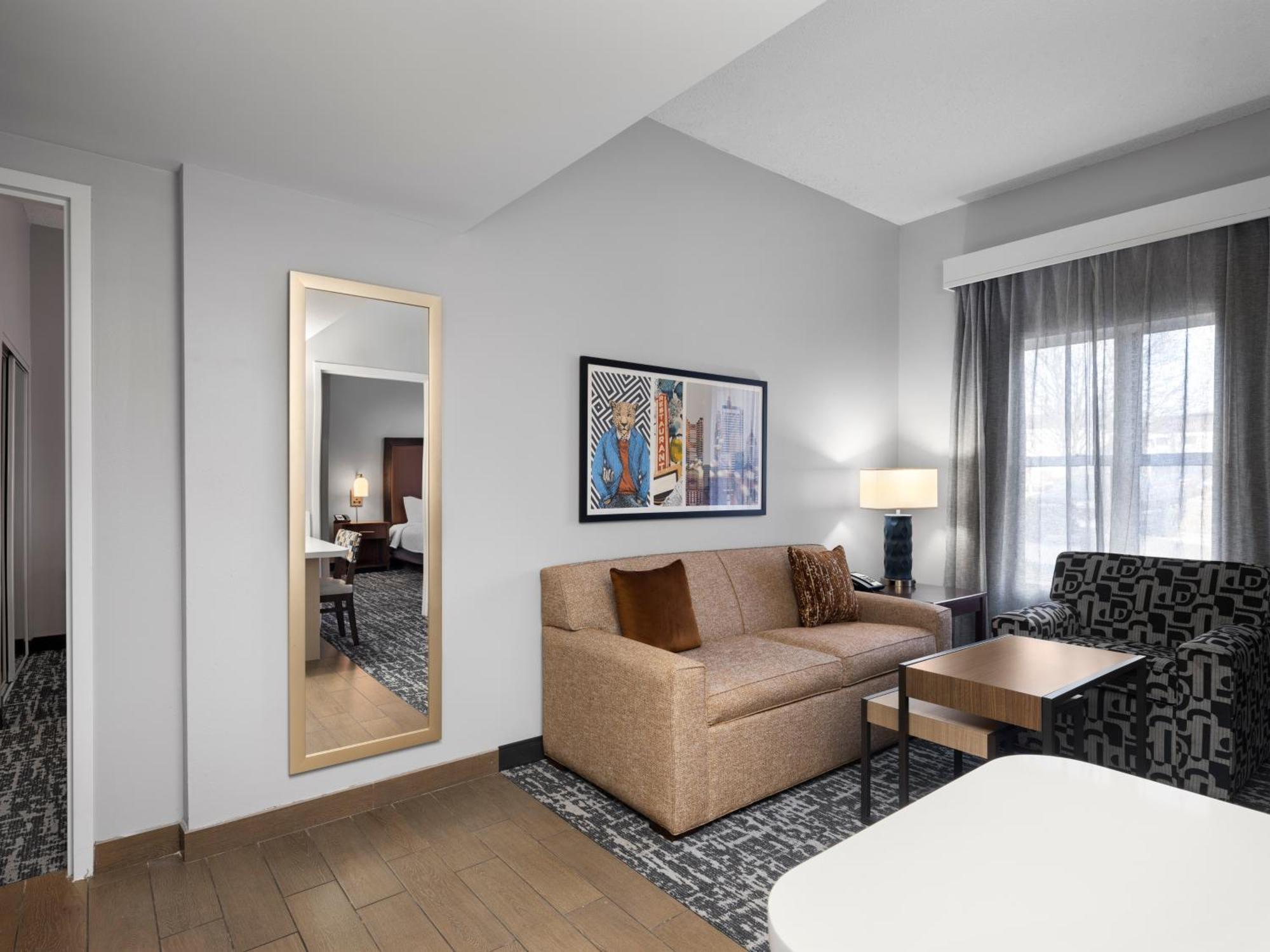 Homewood Suites Columbus - Airport Екстериор снимка