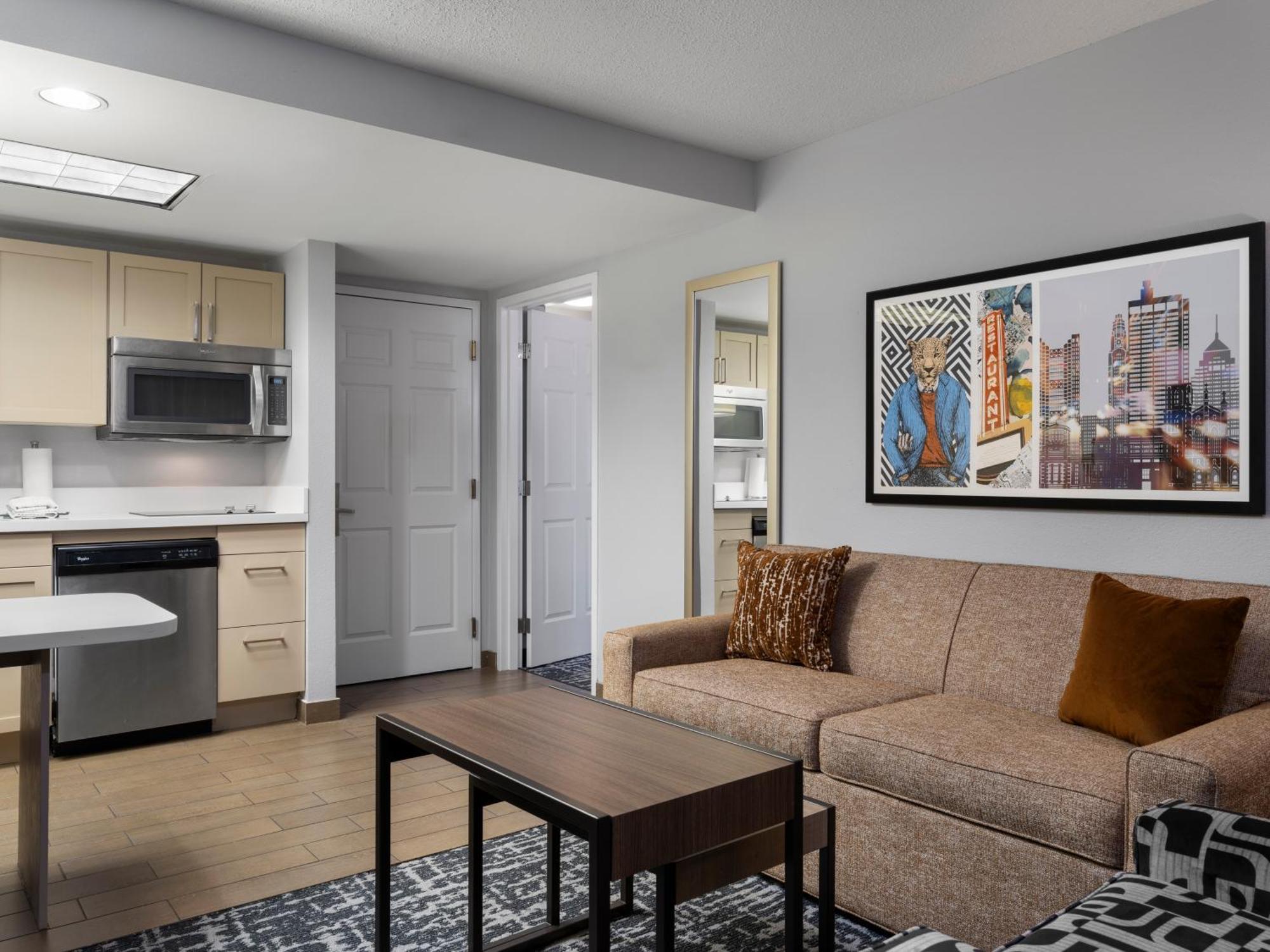 Homewood Suites Columbus - Airport Екстериор снимка