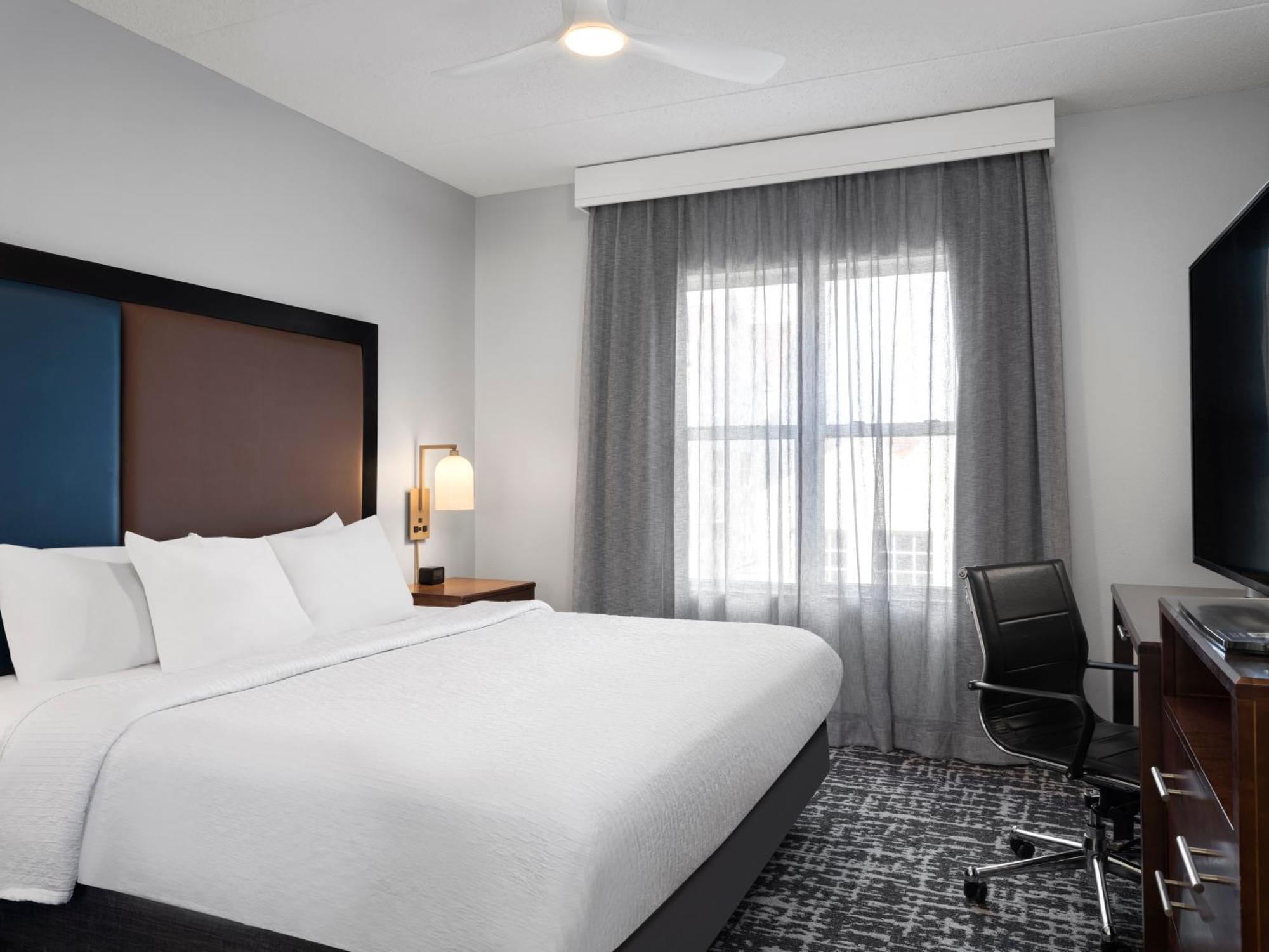 Homewood Suites Columbus - Airport Екстериор снимка